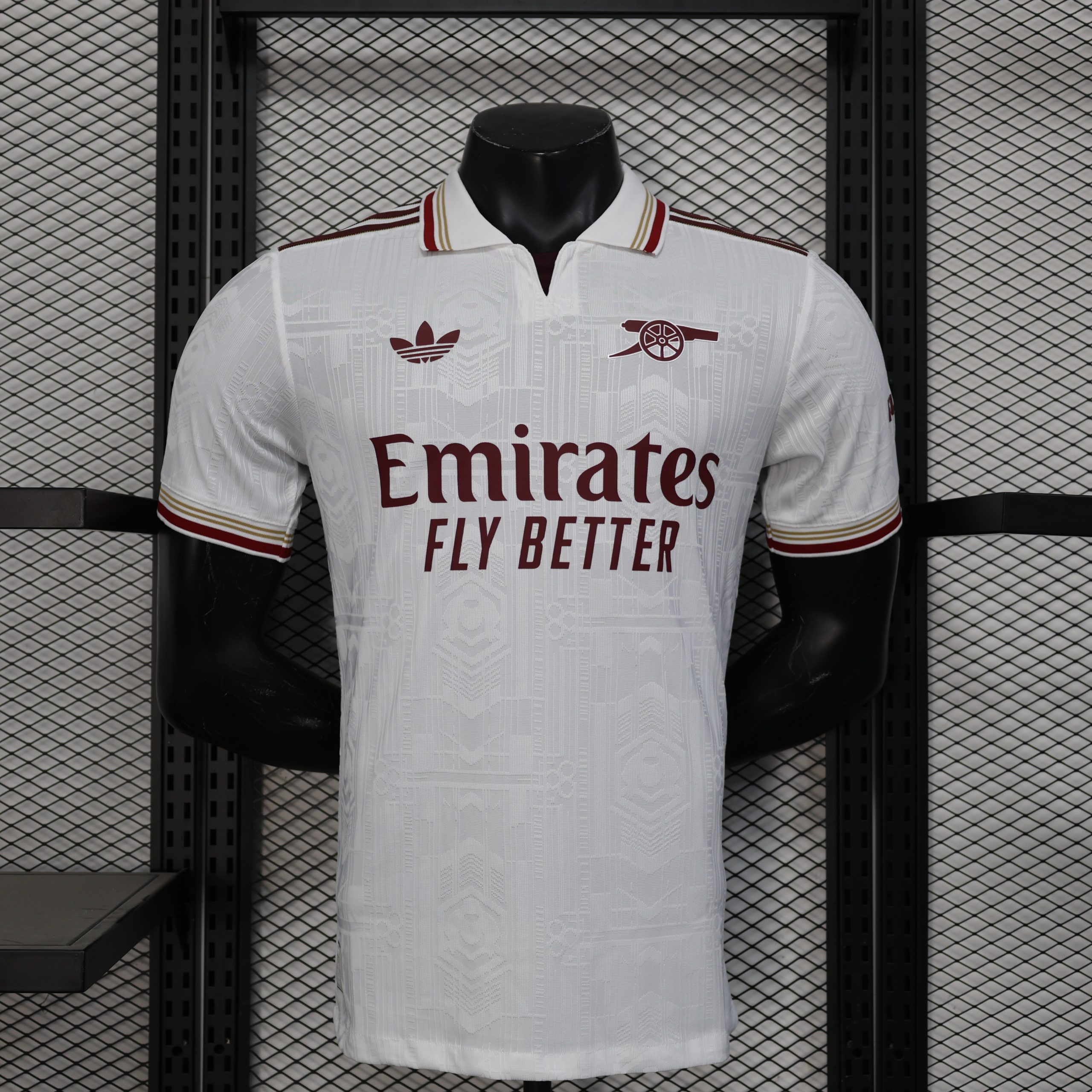 How to Choose the Right Football Jersey: A Complete Guide for Fans and Daily Wear